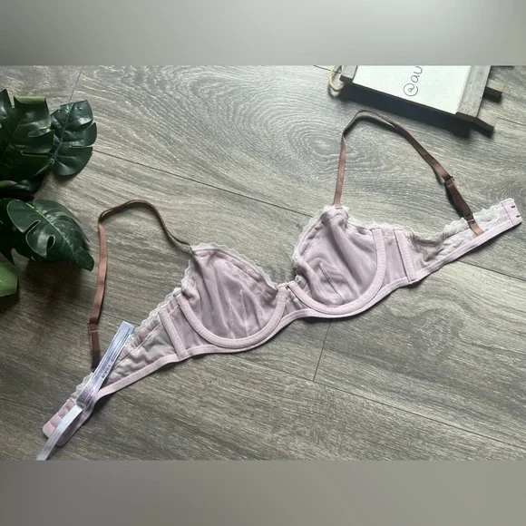 Urban Outfitters Out From Under Sia Mesh Ribbon Underwire Bra in Lilac. Size 34B - Picture 8 of 11